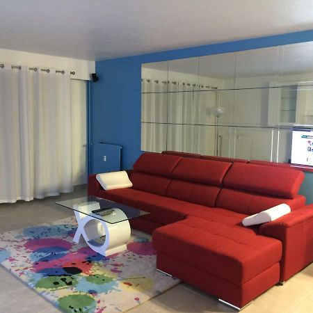 Grand Appartement A Louer Vue Sur Seine เมอลัง ภายนอก รูปภาพ