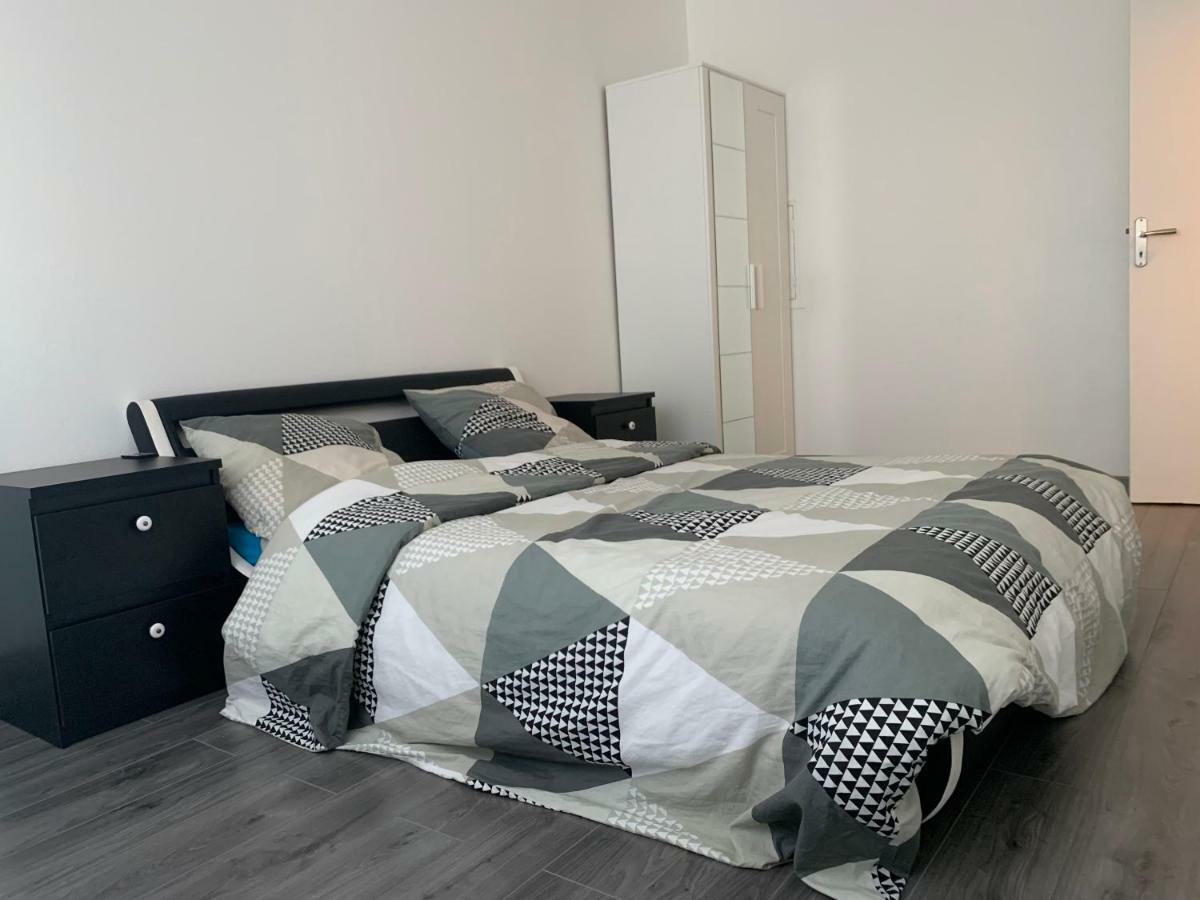 Grand Appartement A Louer Vue Sur Seine เมอลัง ภายนอก รูปภาพ