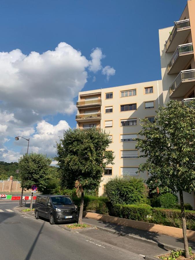 Grand Appartement A Louer Vue Sur Seine เมอลัง ภายนอก รูปภาพ
