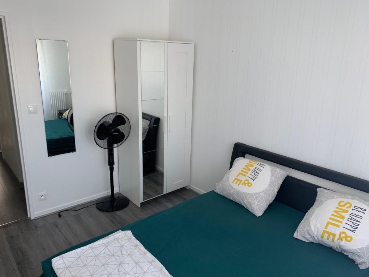 Grand Appartement A Louer Vue Sur Seine เมอลัง ภายนอก รูปภาพ