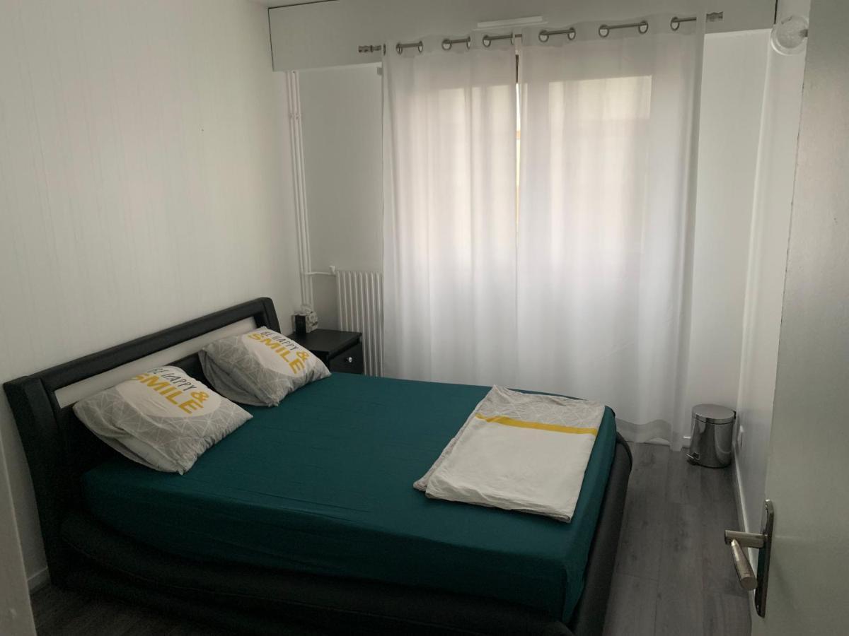 Grand Appartement A Louer Vue Sur Seine เมอลัง ภายนอก รูปภาพ